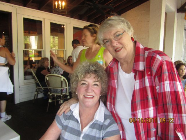 helenwhittingtonwithjuliebaldwin.jpg